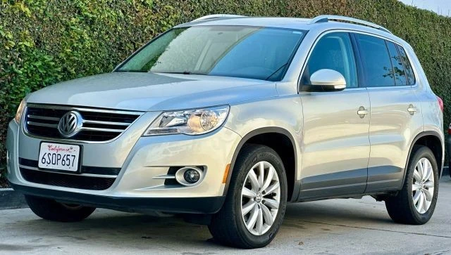 2011 Volkswagen Tiguan - Image 11 of 21