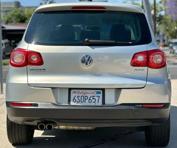2011 Volkswagen Tiguan - Image 2 of 21