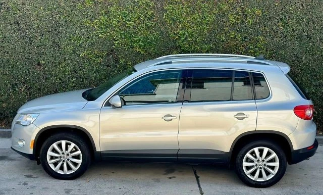 2011 Volkswagen Tiguan - Image 3 of 21