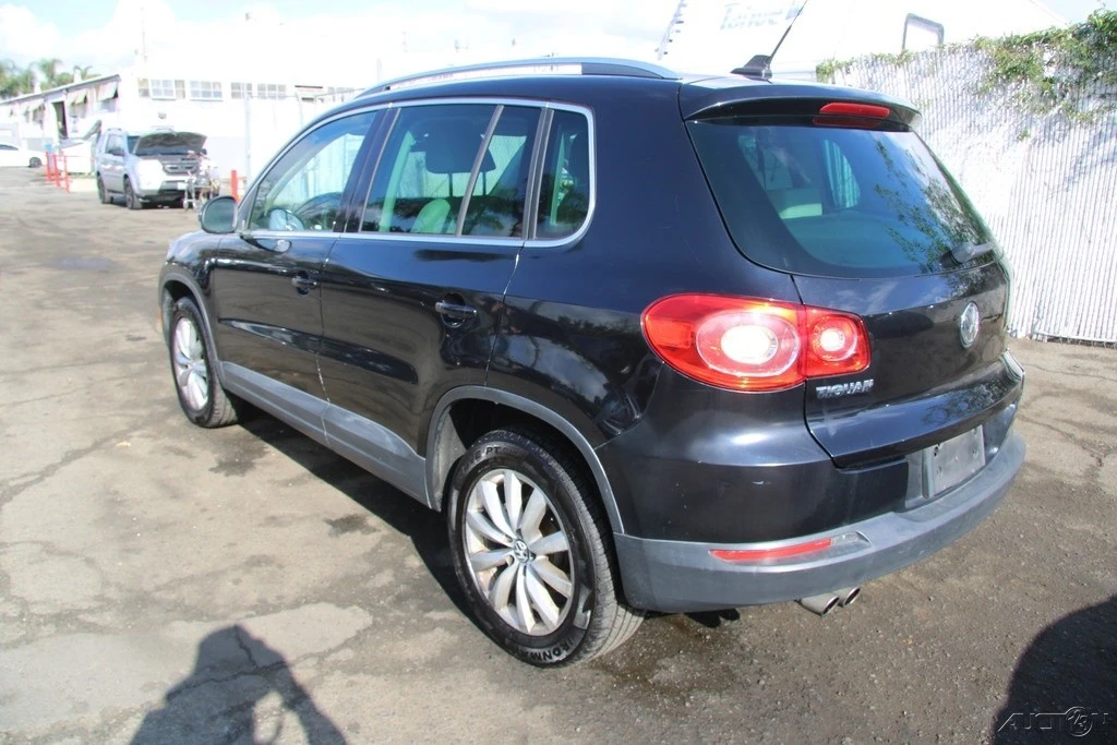 2011 Volkswagen Tiguan - Image 5 of 21