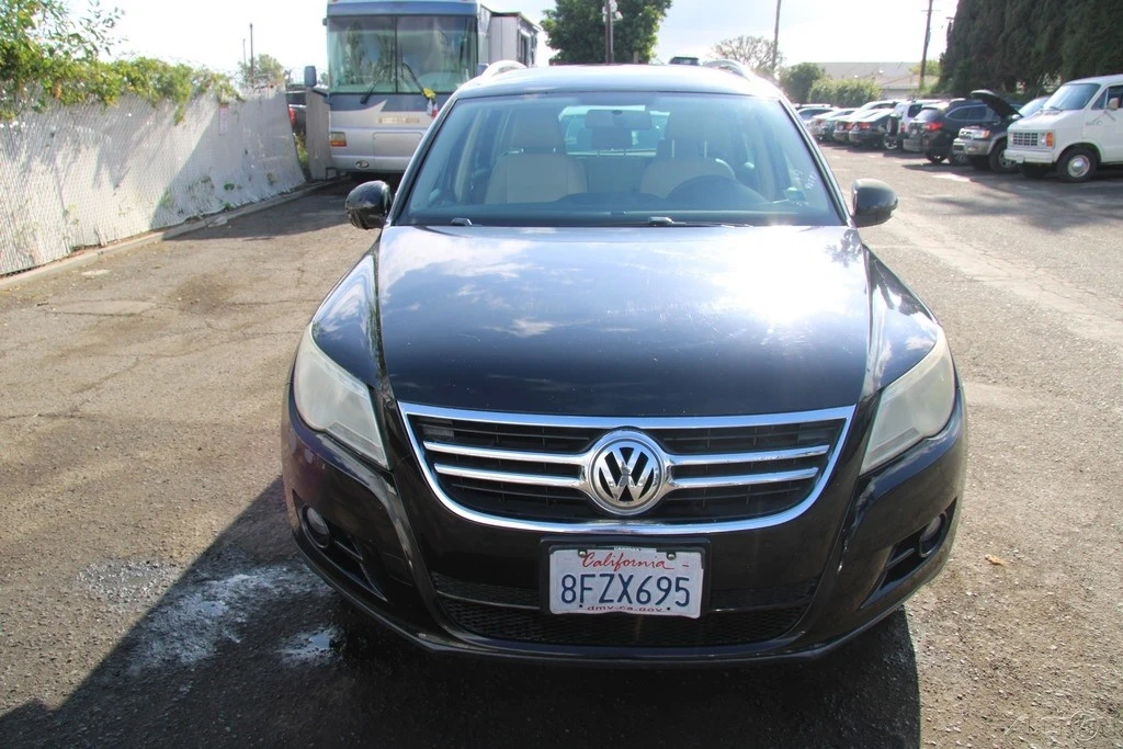 2011 Volkswagen Tiguan - Image 10 of 21