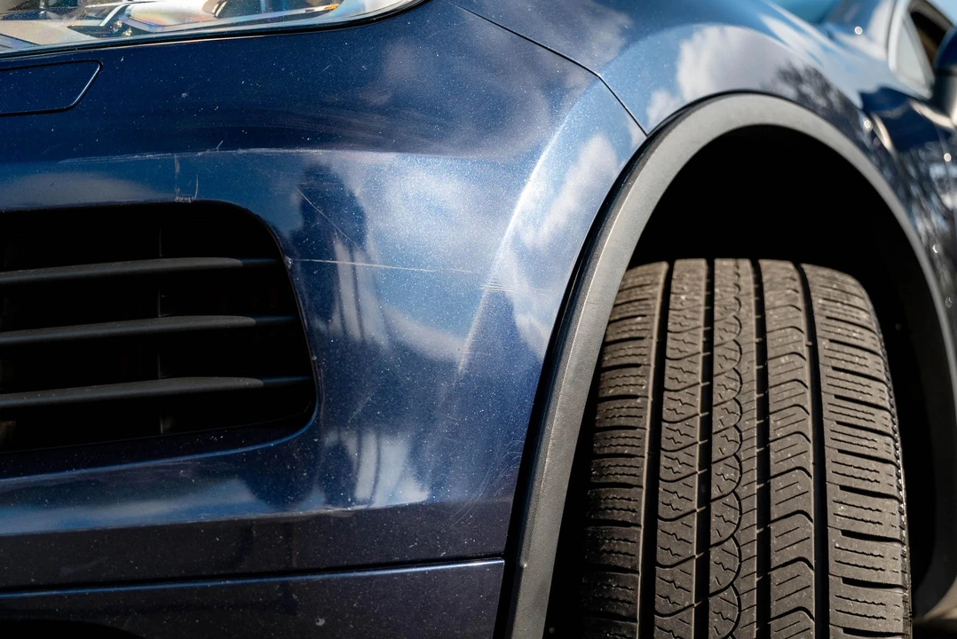 2011 Volkswagen Touareg - Image 25 of 31