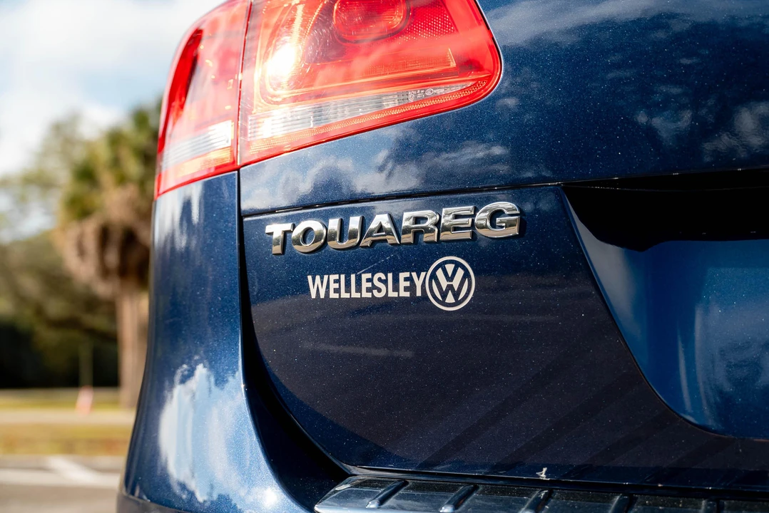 2011 Volkswagen Touareg - Image 20 of 31