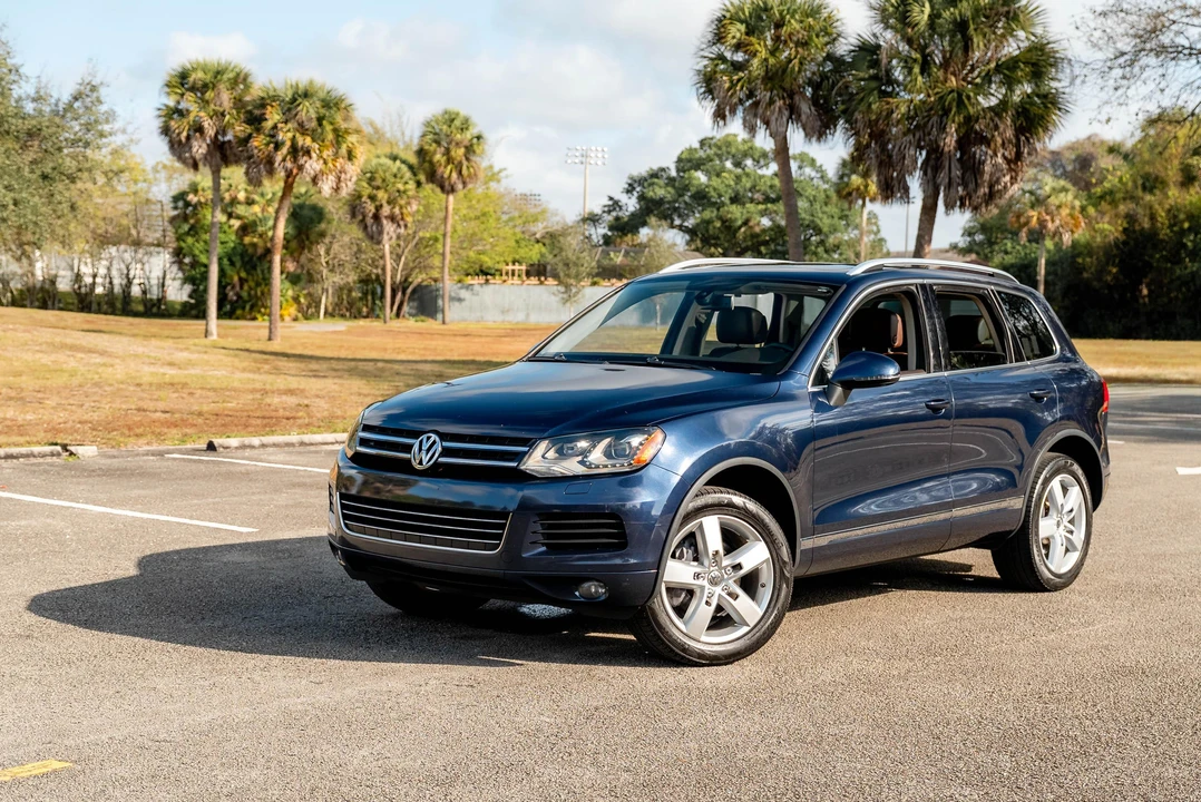 2011 Volkswagen Touareg - Image 6 of 31
