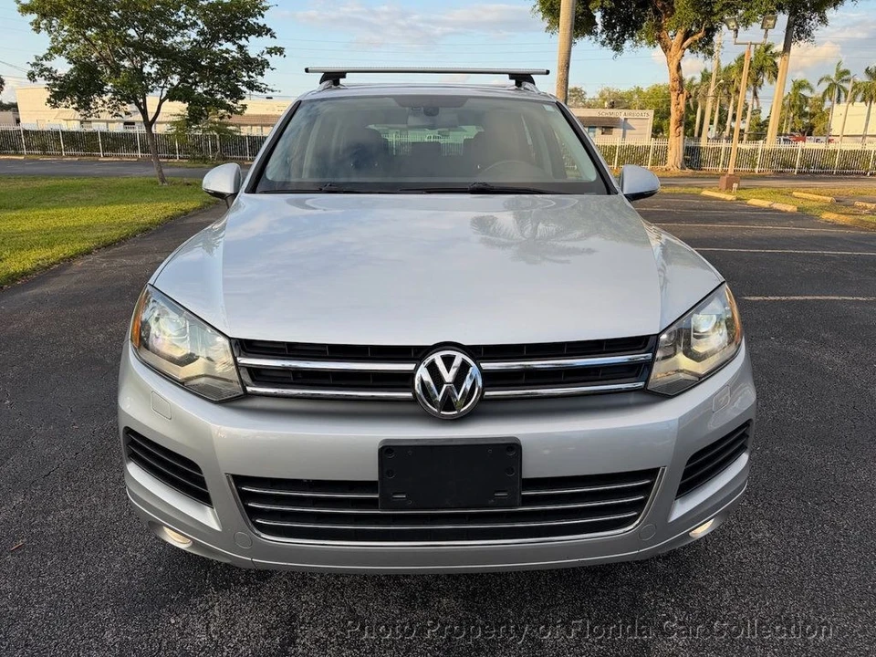 2011 Volkswagen Touareg - Image 5 of 12