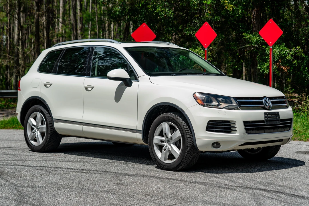 2011 Volkswagen Touareg - Image 21 of 31
