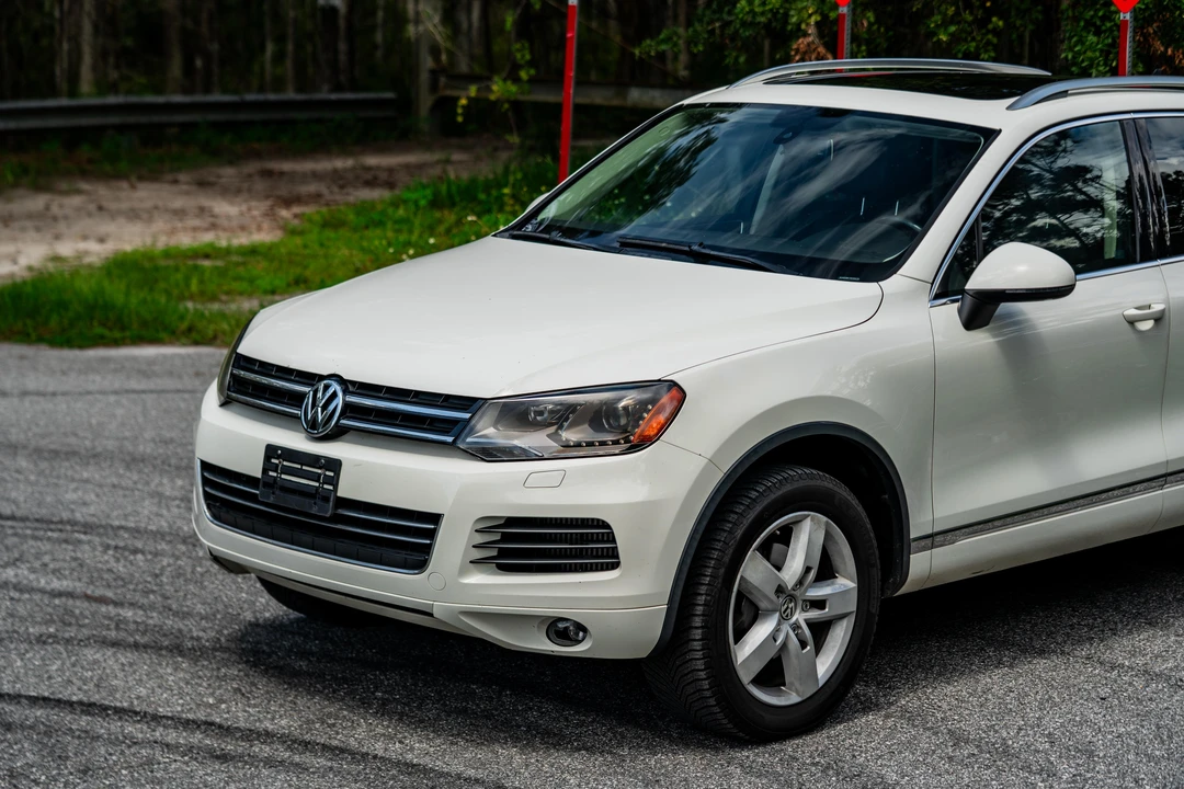 2011 Volkswagen Touareg - Image 30 of 31