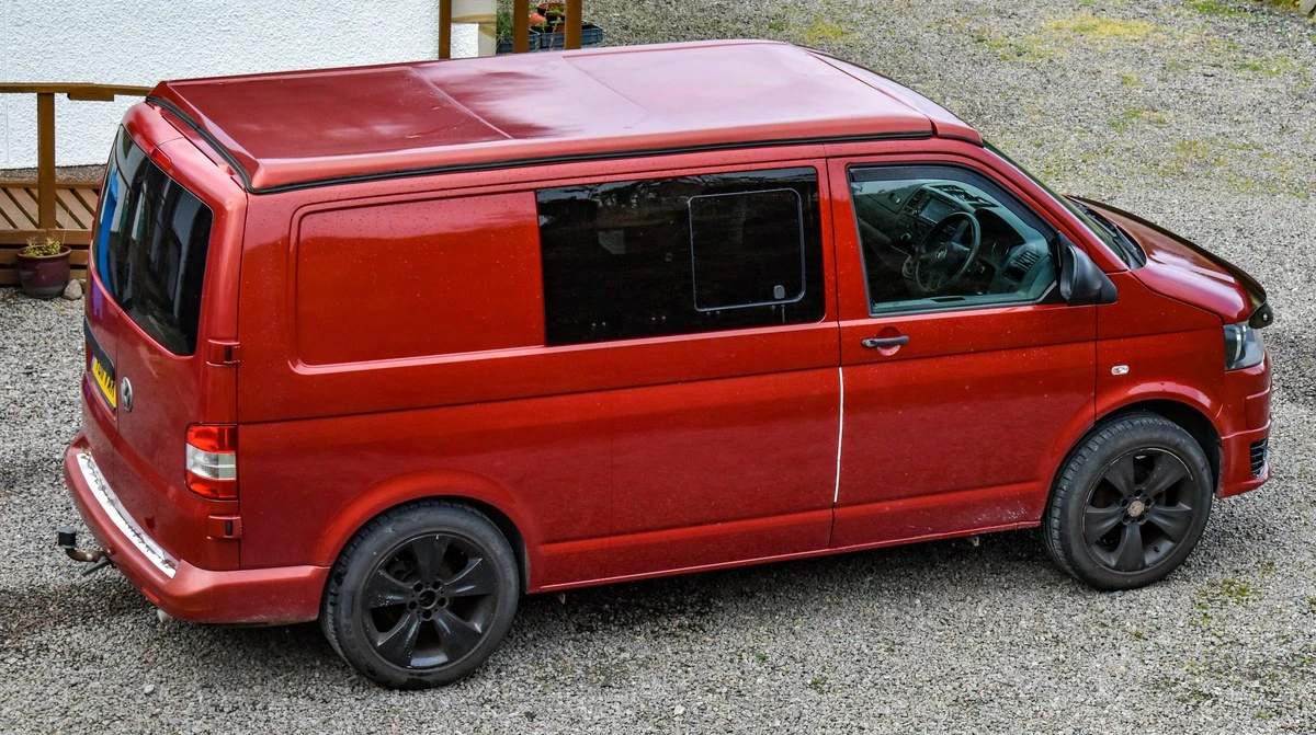 2011 Volkswagen EuroVan - Image 17 of 30