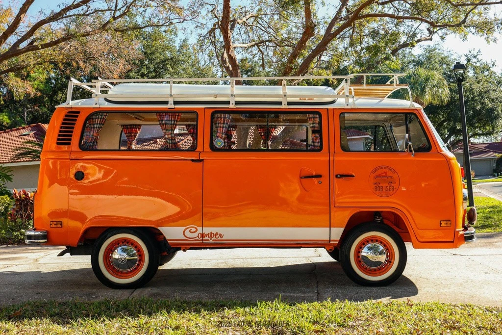 2011 Volkswagen Bay-Window Camper - Image 9 of 12