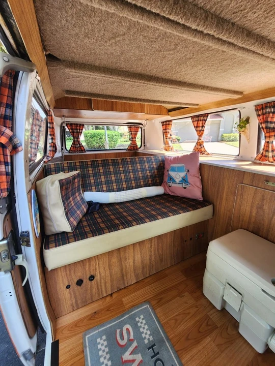 2011 Volkswagen Bay-Window Camper - Image 29 of 31