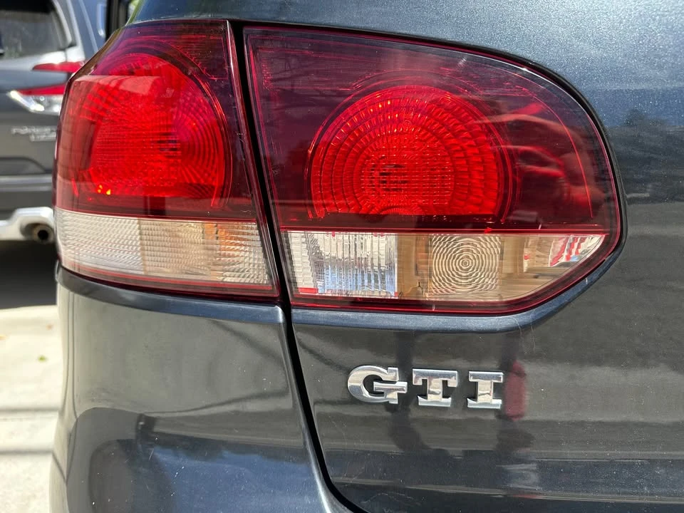 2011 Volkswagen GTI Mk6 - Image 7 of 10