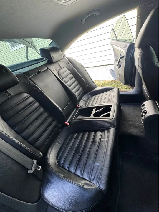 2011 Volkswagen CC - Image 11 of 20