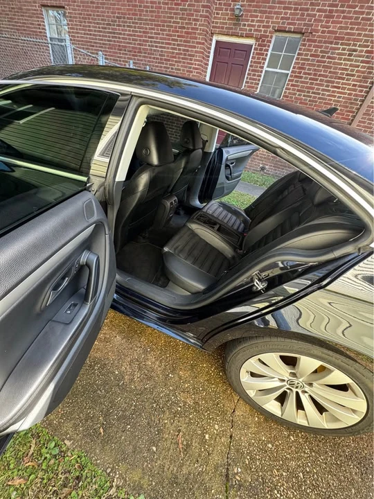 2011 Volkswagen CC - Image 8 of 20