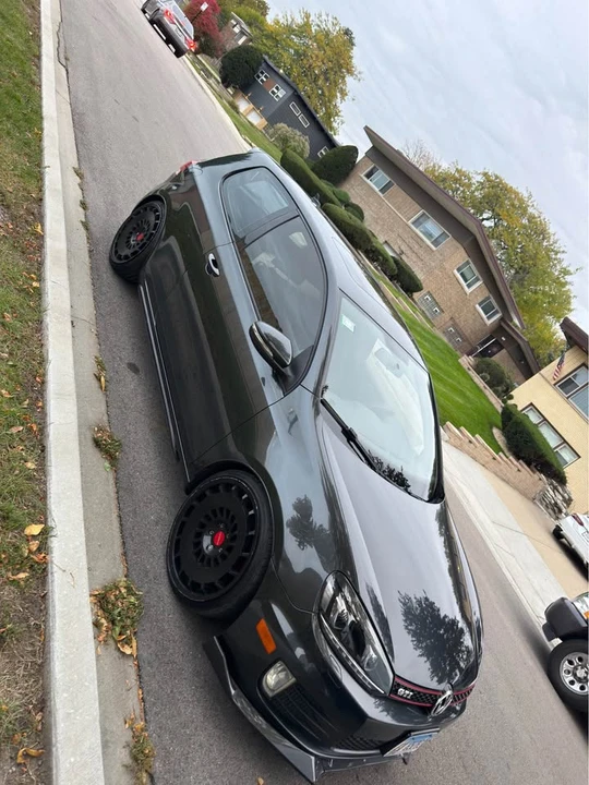 2011 Volkswagen GTI Mk6 - Image 2 of 6