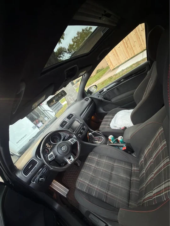 2011 Volkswagen GTI Mk6 - Image 6 of 6