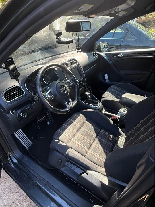 2011 Volkswagen GTI Mk6 - Image 4 of 4