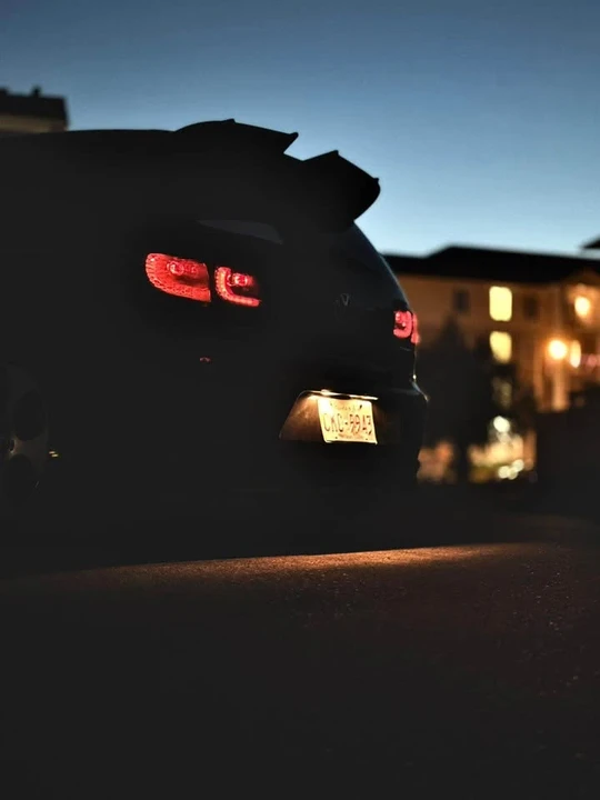 2011 Volkswagen GTI Mk6 - Image 2 of 6