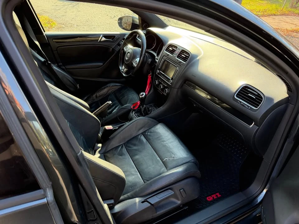 2011 Volkswagen GTI Mk6 - Image 12 of 17