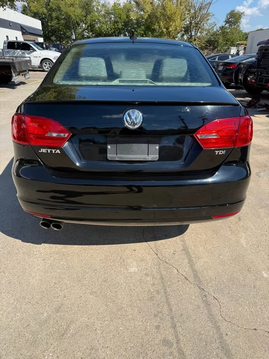 2011 Volkswagen GTI Mk6 - Image 4 of 9