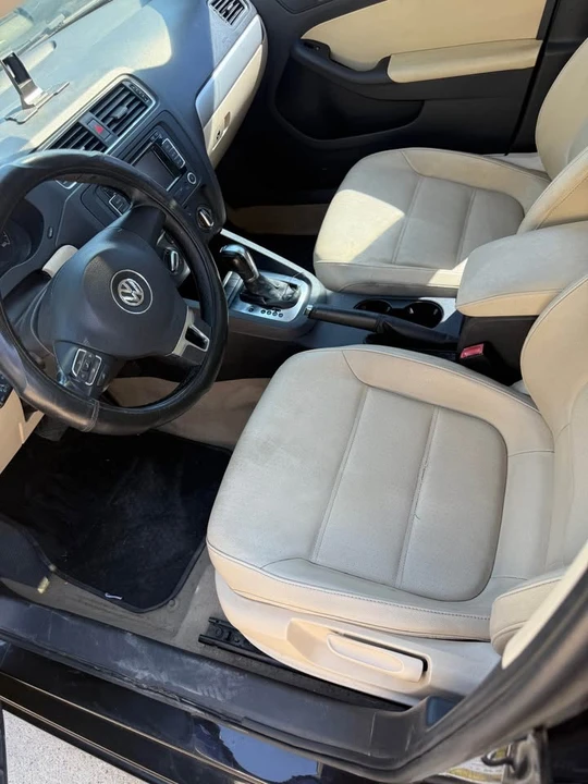 2011 Volkswagen GTI Mk6 - Image 6 of 9