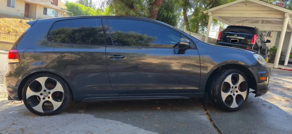 2011 Volkswagen GTI Mk6 - Image 2 of 5
