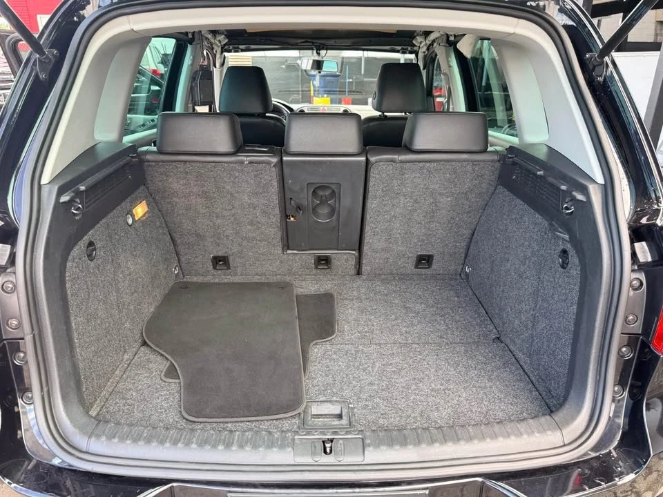 2011 Volkswagen Tiguan - Image 16 of 17