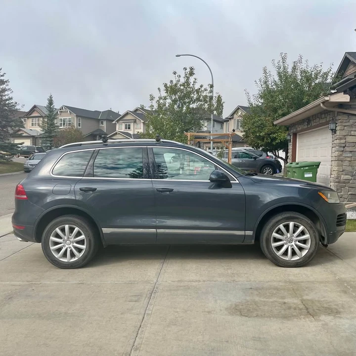 2011 Volkswagen Touareg - Image 4 of 10