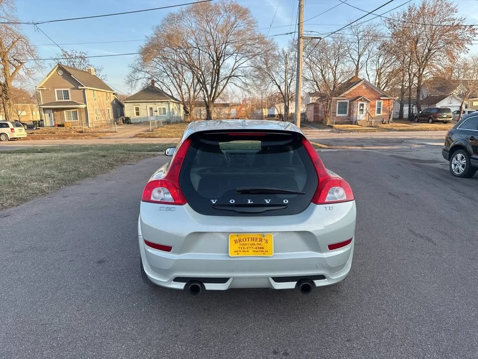 2011 Volvo C30 - Image 4 of 17