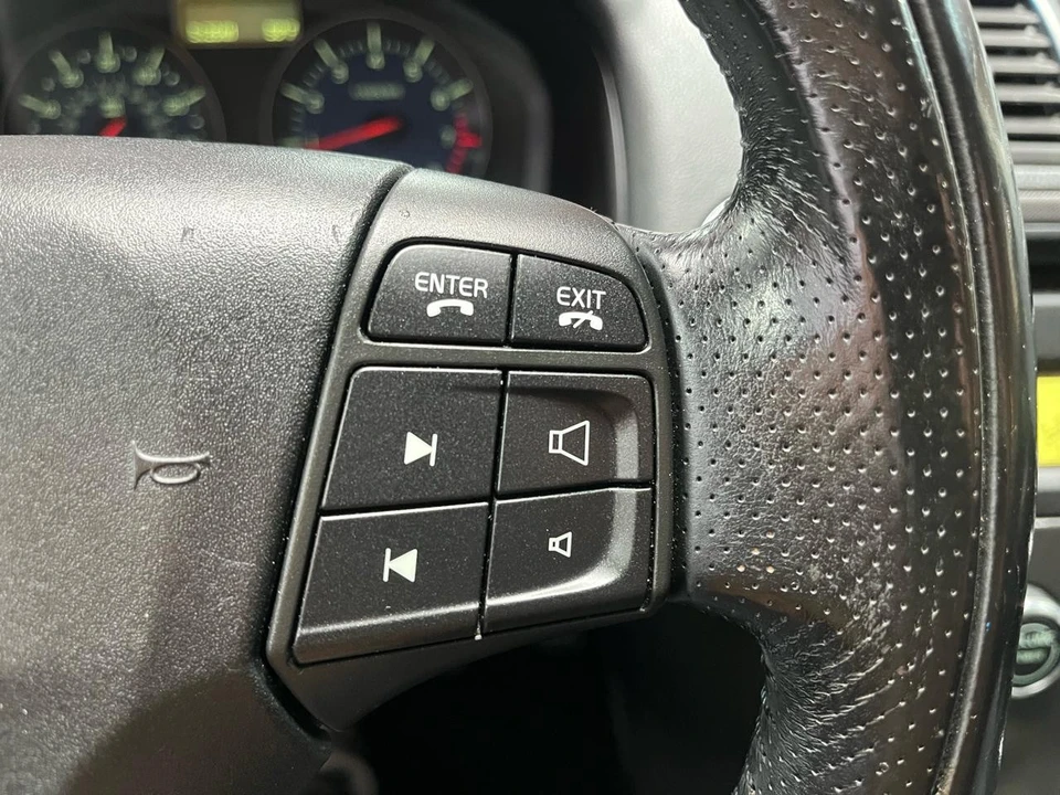 2011 Volvo C30 - Image 14 of 21