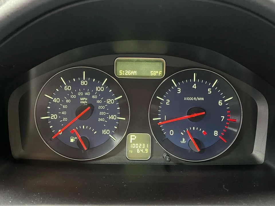 2011 Volvo C30 - Image 13 of 21