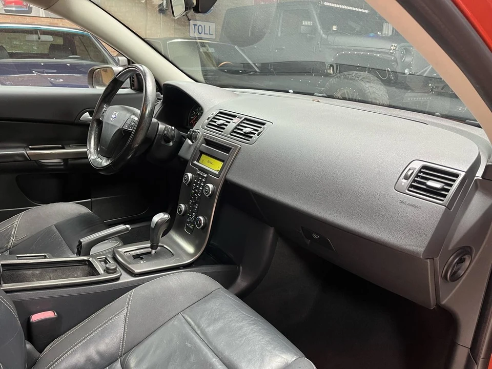2011 Volvo C30 - Image 11 of 21