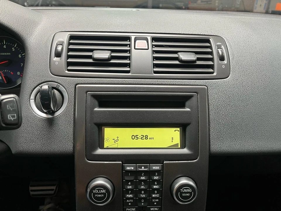 2011 Volvo C30 - Image 18 of 21