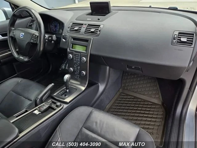 2011 Volvo C30 - Image 2 of 31