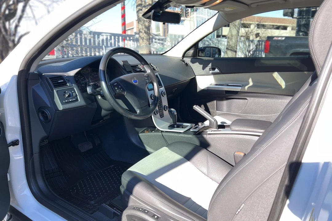 2011 Volvo C30 - Image 22 of 31