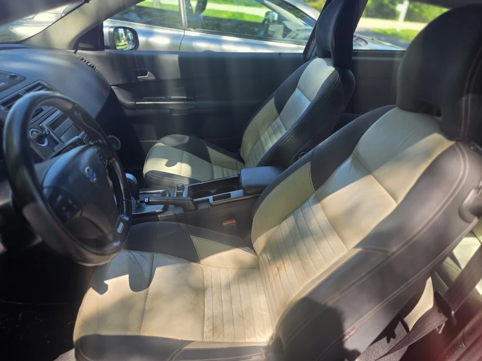 2011 Volvo C30 - Image 13 of 24