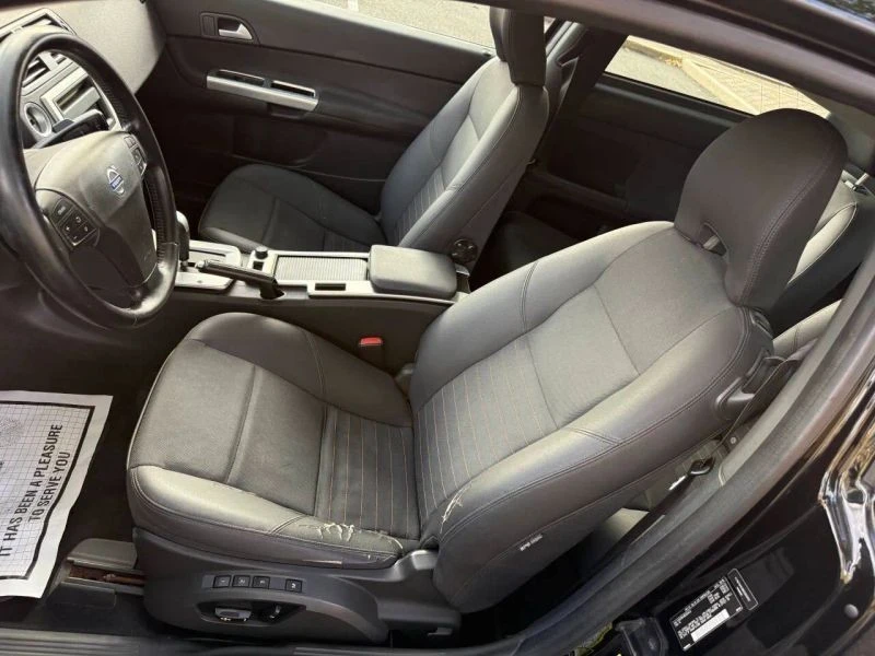 2011 Volvo C30 - Image 9 of 12