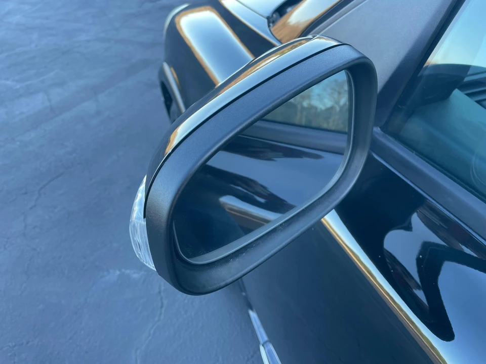 2011 Volvo C30 - Image 17 of 31