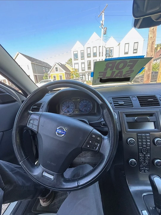 2011 Volvo C30 - Image 10 of 13