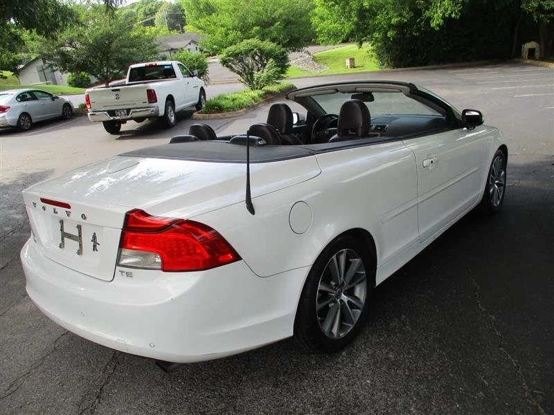 2011 Volvo C70 2nd Gen - Image 7 of 20