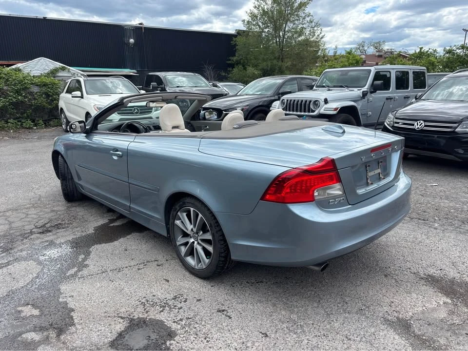 2011 Volvo C70 2nd Gen - Image 7 of 17