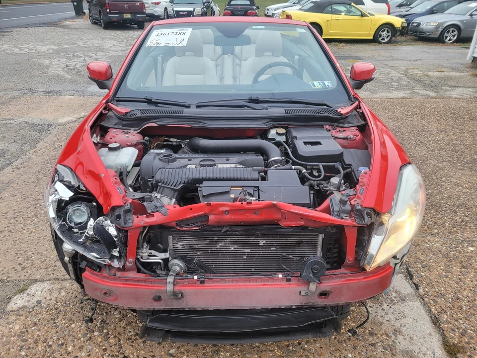 2011 Volvo C70 2nd Gen - Image 7 of 31