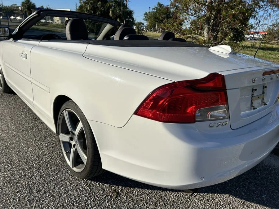 2011 Volvo C70 2nd Gen - Image 6 of 31