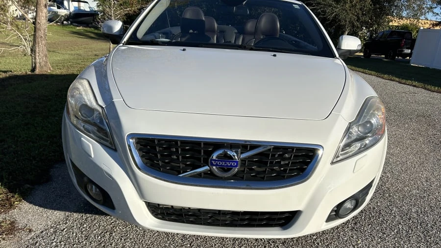 2011 Volvo C70 2nd Gen - Image 14 of 31