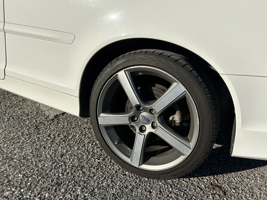 2011 Volvo C70 2nd Gen - Image 7 of 31