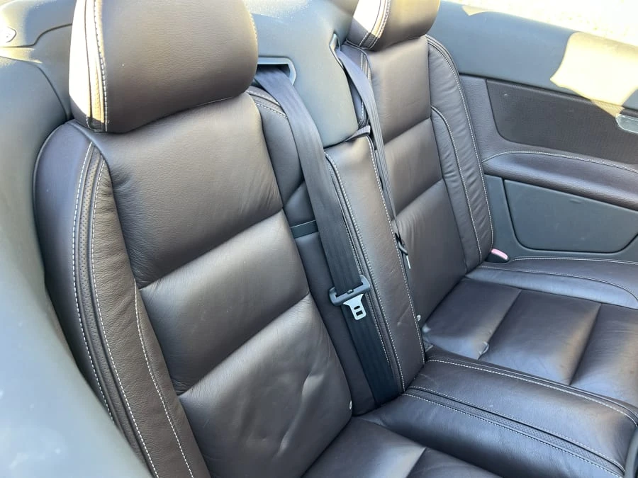 2011 Volvo C70 2nd Gen - Image 29 of 31