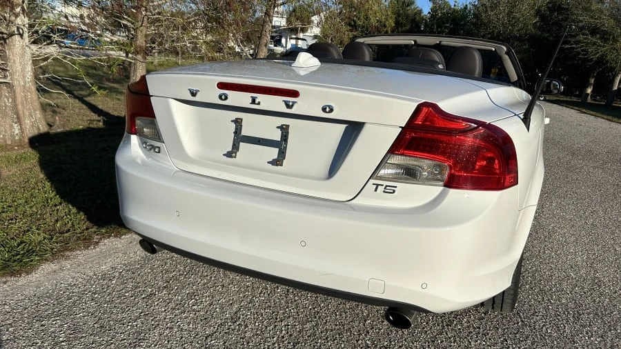 2011 Volvo C70 2nd Gen - Image 3 of 31