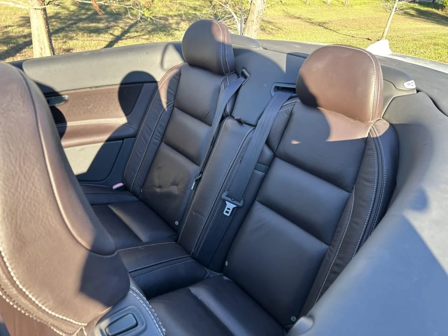 2011 Volvo C70 2nd Gen - Image 18 of 31