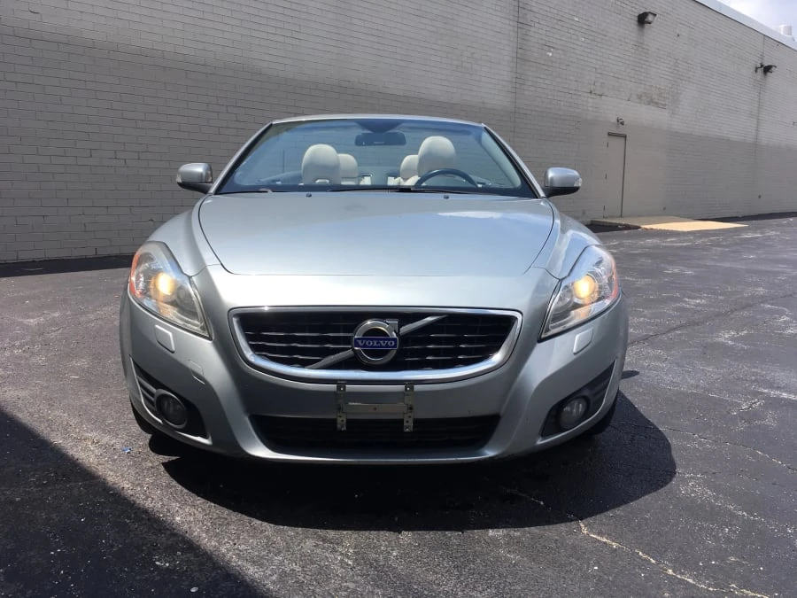 2011 Volvo C70 2nd Gen - Image 10 of 10