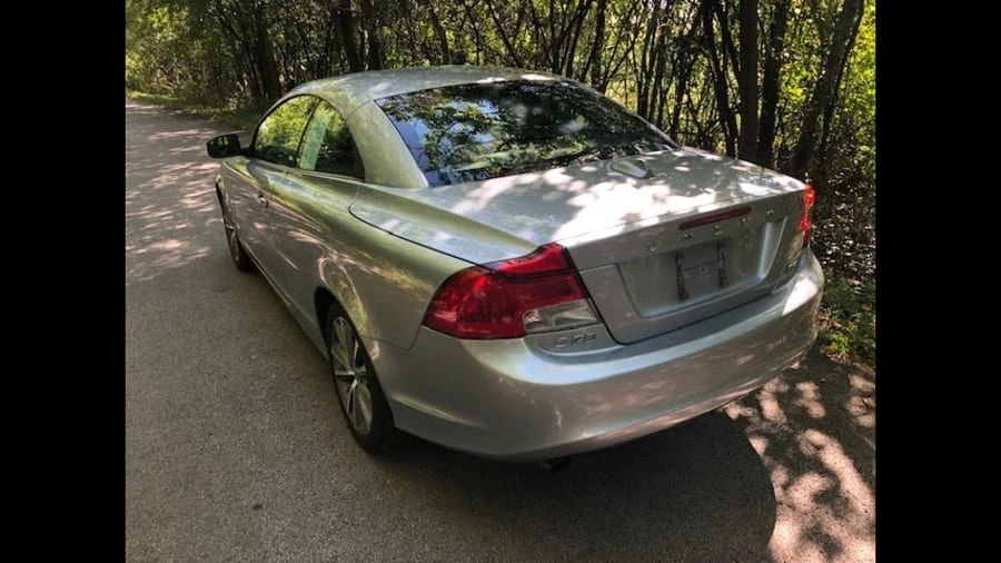 2011 Volvo C70 2nd Gen - Image 2 of 9