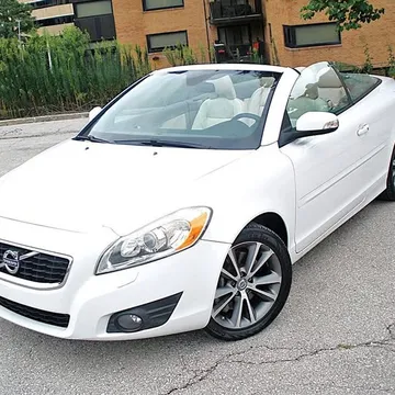 2011 Volvo C70 T5